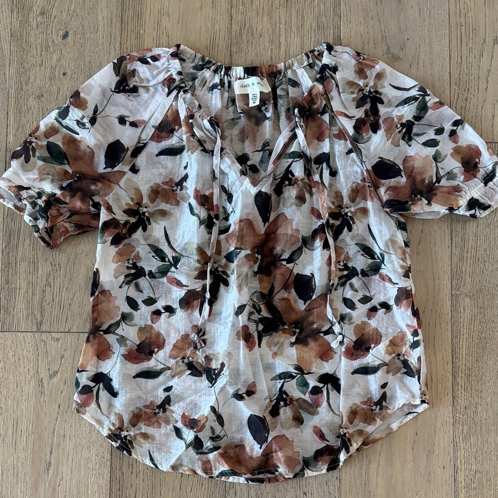Cloth & Stone Brown and Cream Floral Blouse
